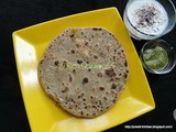 Paneer Pyaaz Paratha/ Cheese Onion Paratha