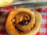 Walnut sticky buns