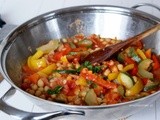Wege gulasz z ciecieżycą i cukinią