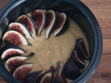 Figs and almond cake recipe | Fig upside down cake