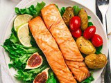 Grilled salmon with Goan Recheado Masala +Microwaved new potatoes + Green salad