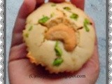 Khoya/mawa and Nolen Gur'er(palm jaggery) Cupcake with pistachio flavour