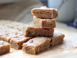 Easy Caramel Walnut Blondies