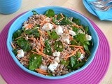 Insalata di farro con spinaci e feta
