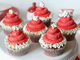 Santa hat cupcakes