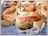 Paneer and Mint Flavoured Garlic Rolls - Eggless