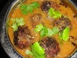 Malai kofta / Spicy Vegetable Balls in creamy gravy