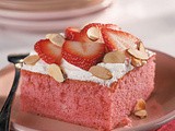 Fresh Strawberry Cake