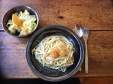 Spaghetti mit Gorgonzolasauce,Chicoree Salat,vegetarisch