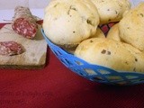 Panini ai funghi con olive verdi-ricetta pane-by miracucina