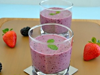 Berry And Oats Smoothie - Berry Oatmeal Smoothie