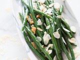 Garlic green beans with almond slivers