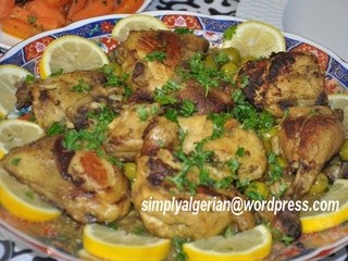 Tajine Algerien aux poulet et olives /Algerian chicken tajine with olives
