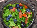 Green Salad with Blueberries and Toasted Walnuts