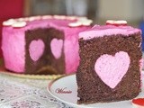 עוגת שוקולד עם מוס תותים - ליום ההולדת של הבלוג