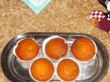 Eggless Cupcakes - Double Colored