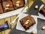Easy Snickers Brownies Recipe