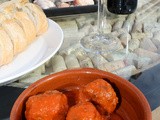Spanish Meatballs in Tomato Sauce