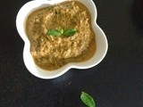 Mint tomato/Thakali pudhina Chutney