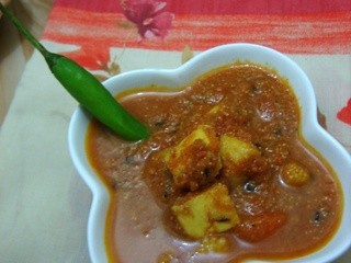 Paneer Posto - Cottage cheese in Spicy Poppy seed gravy