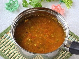 Kothamalli Rasam / Cilantro Rasam / Cilantro Soup With Garlic