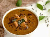 Kozhi Milagu Kuzhambu | Spicy Chicken Pepper Curry | Pepper Chicken Curry Recipe | South Indian Pepper Chicken Curry