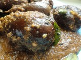 Stuffed Eggplant Curry / Gutthi Vankaya Koora