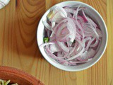Sarlas / Challas ~ Kerala Pickled Onions