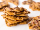 15-Minute Microwave Pecan Brittle