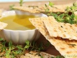 Super Simple Olive Oil & Herb Flatbread Crackers