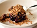 Blackberry and blueberry pecan crumble
