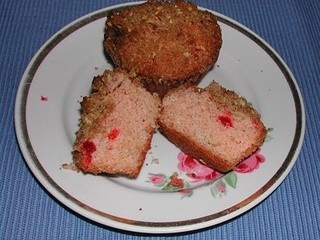 Family Favorites....Cherry-Streusel Muffins