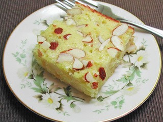 Old fashioned Almond Pear Cake