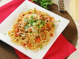 Spicy Tomato Bacon Spaghetti