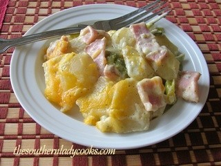 Ham, potato and broccoli casserole