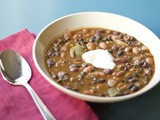 Crockpot Chili for Cold Autumn Days