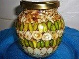 Ballı Çerez - Turkish honey appetizer in a jar