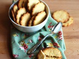 Biscotti croccanti con farina di ceci e riso | Crunchy cookies with chickpea and rice flour