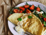 Omelette vegan con agretti e yogurt piccante