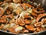 Friday Pasta Madness: Mushroom Pasta