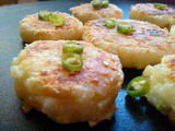 Paneer aaloo tikkis ( potatoes and cheese patties )