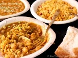 Misal Pav (snc 3) | Mumbai Street Food | White Peas Usal