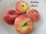 Torta di crema alle pesche saturnine