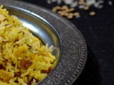 Persian rice with green lentils, raisins and dates