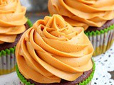 Chocolate cupcakes with dulce de leche frosting