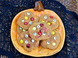 Eerie Eyeball Cookies #Choctoberfest