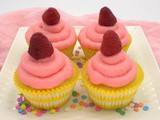 Lemon and Raspberry Mascarpone Cupcakes #SpringSweetsWeek