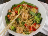Vietnamese Sesame Shrimp Noodles (Mi Xao Tom)