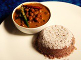 Chiratta Puttu and Kadala Curry (No Onion, No Garlic)
