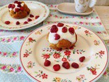 Tortine allo yogurt con fragoline di bosco